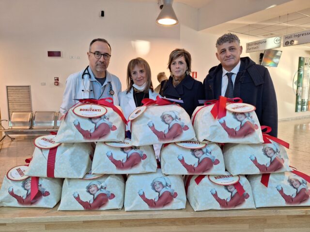 donazione panettoni pronto soccorso